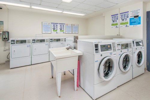Laundry room at Hyman-Soloway